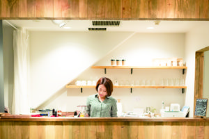 カフェスタイルの水素ステーション